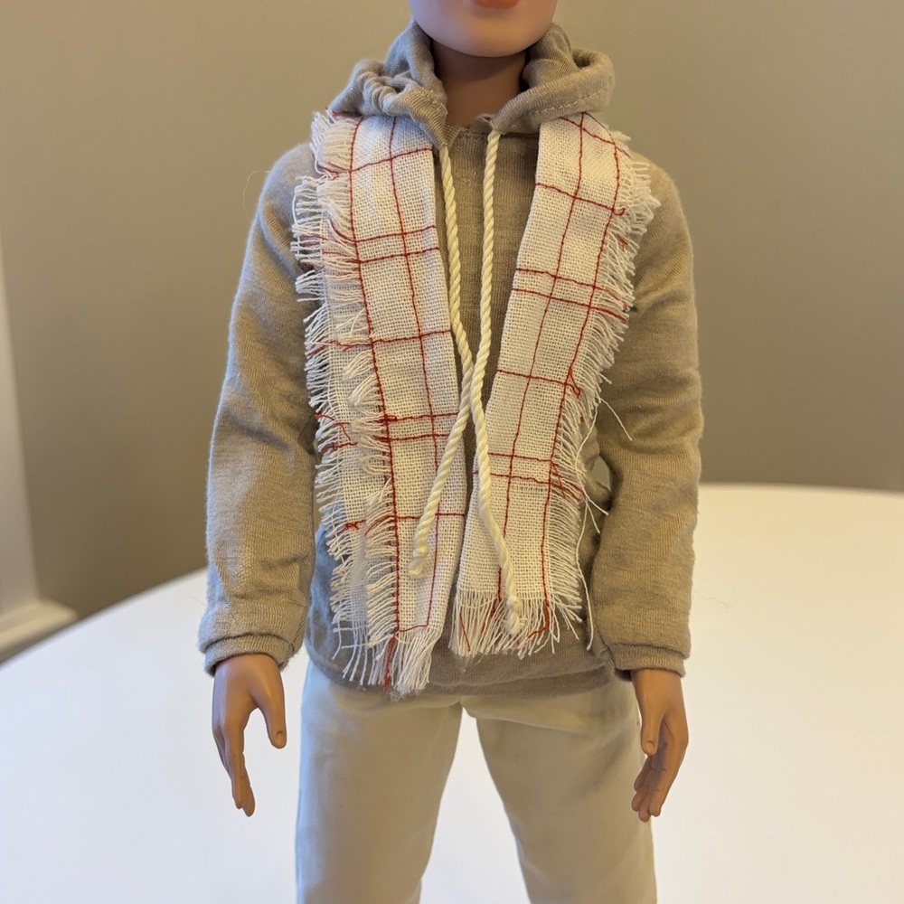 Robert Tonner Doll - Penn Braced for Mist - Wilde Imagination - Picture 3 of 13